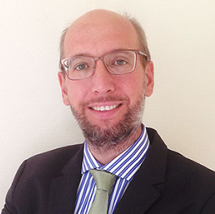 Dr. Federico Canavese